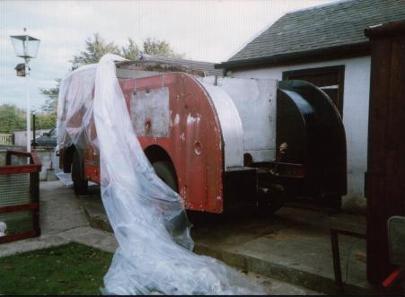 Dennis F8