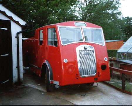 Dennis F8