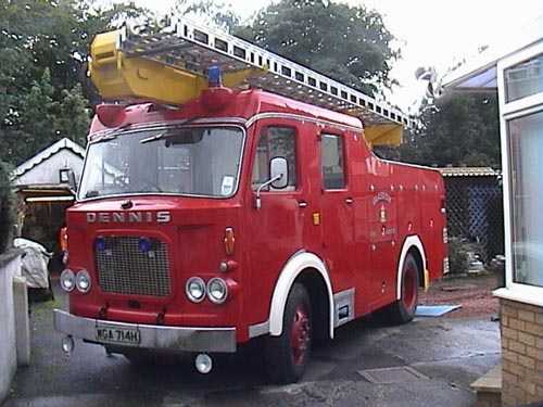 Dennis Mk.2 F46A Scoosher