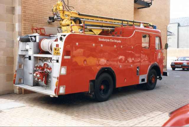 Dennis Mk.2 F46A Scoosher