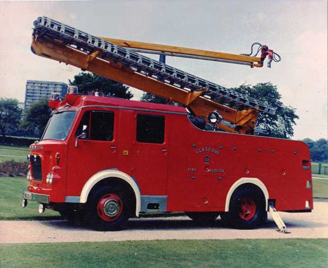 Dennis Mk.11 Scoosher Dennis Mk.11 Scoosher