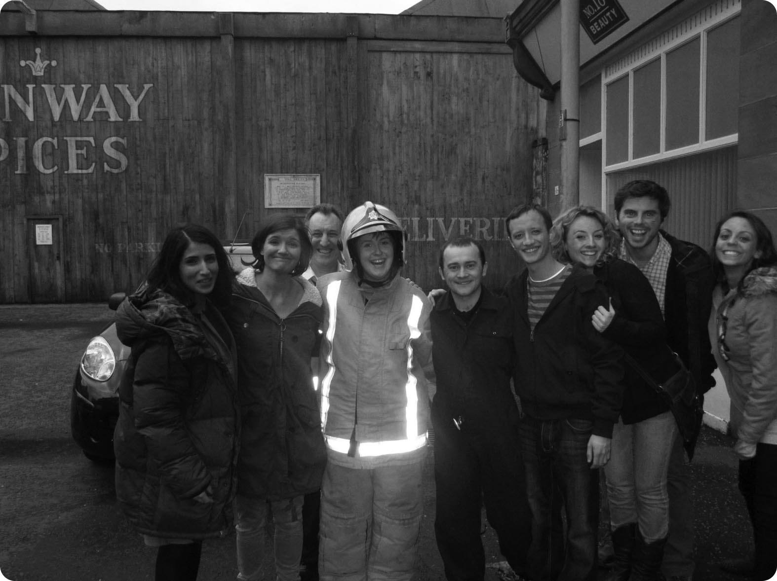 Erin meets some of the cast