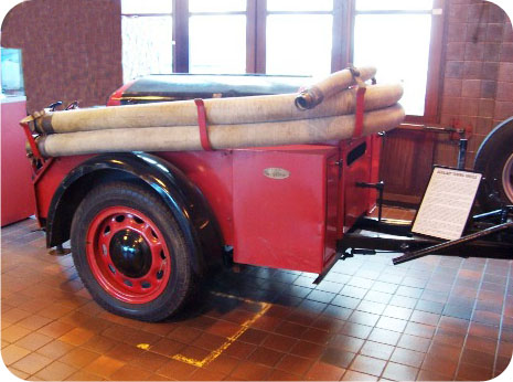 1940's Harland Trailer Pump